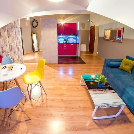 Style Apartment Next To Kazimierz And Old Town + Netflix Cracovia Exterior foto